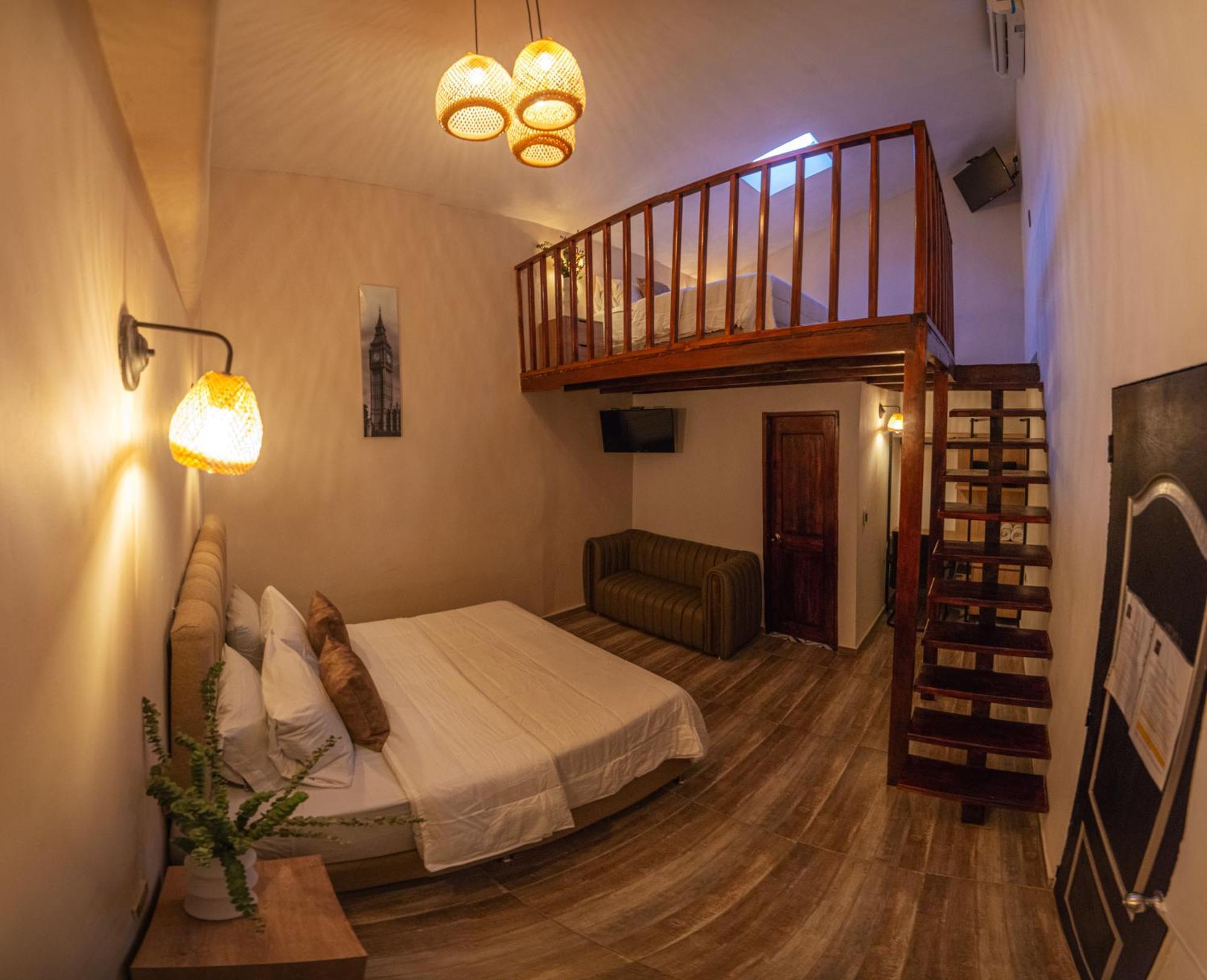 Hotel Bali At Poblado Медельин Экстерьер фото