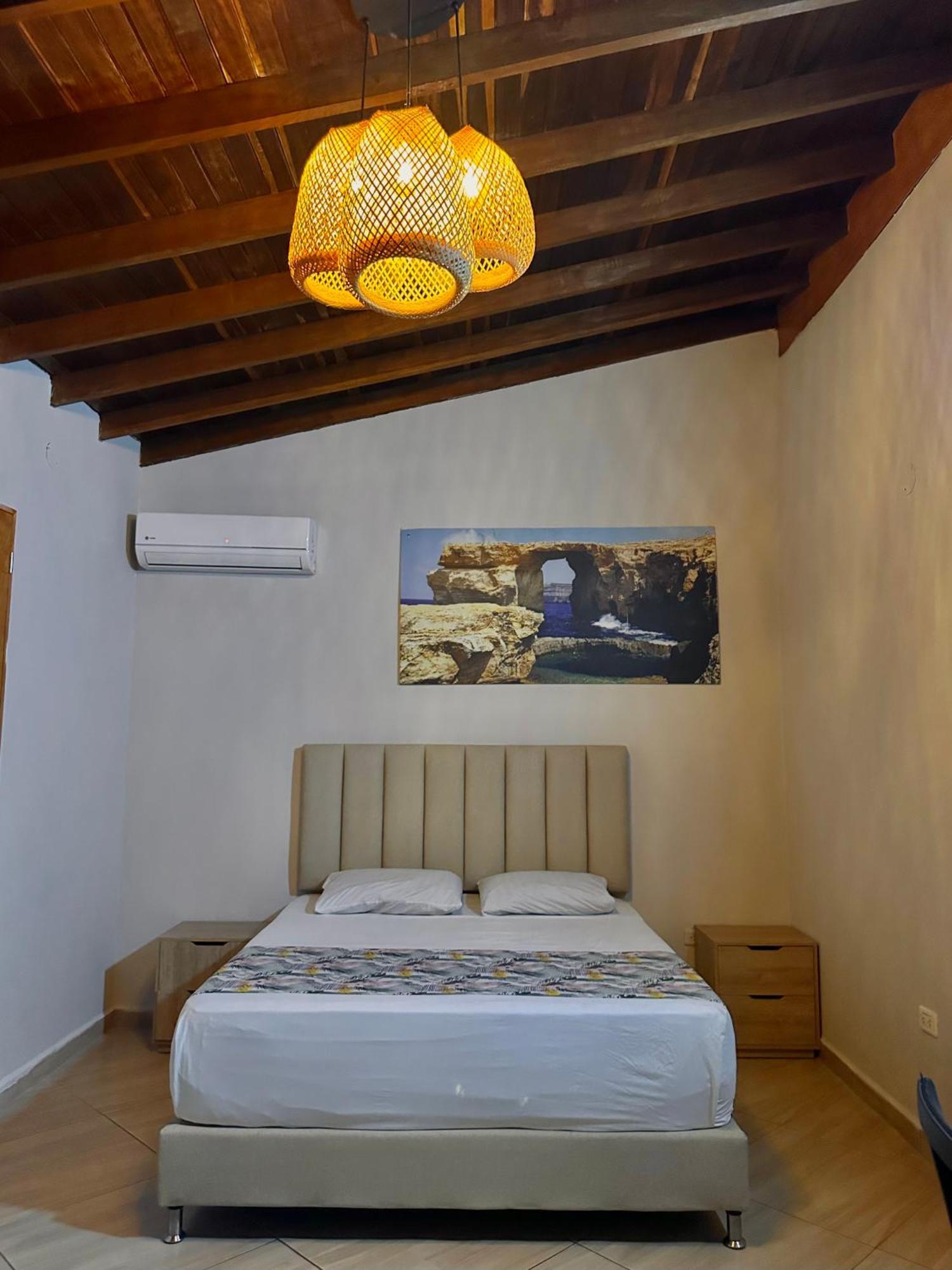 Hotel Bali At Poblado Медельин Экстерьер фото